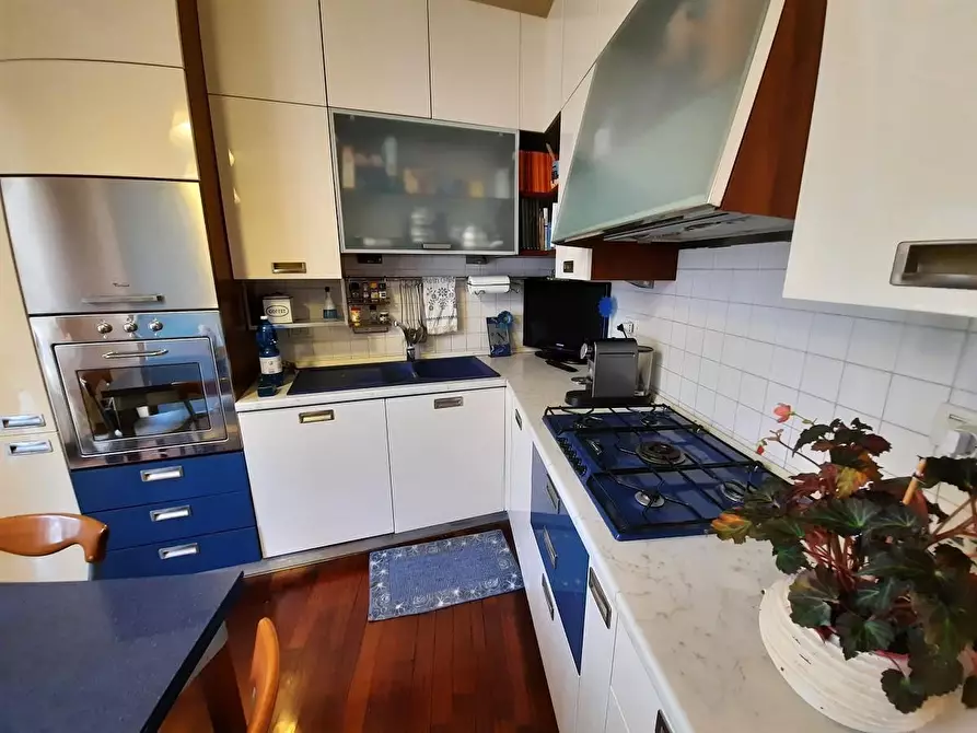 Immagine 27 di Terratetto in vendita  a Piombino