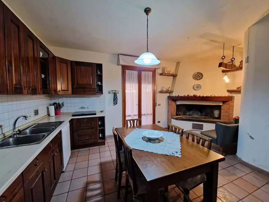 Immagine 7 di Villetta a schiera in vendita  a Santa Croce Sull'arno