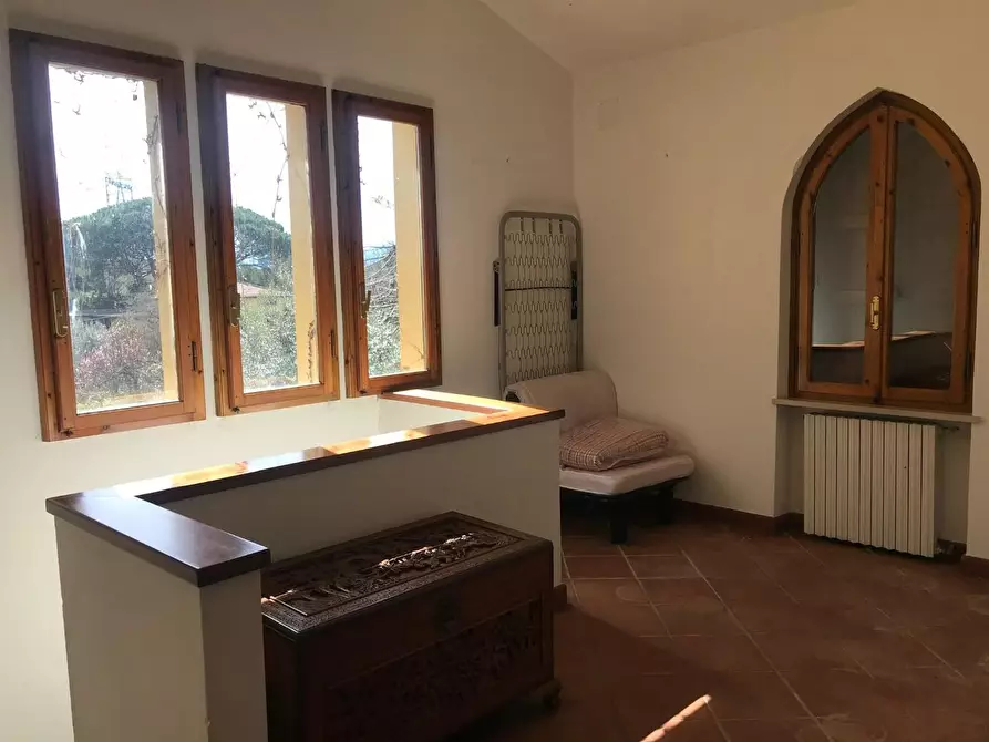 Immagine 32 di Villa in vendita  a Capannori
