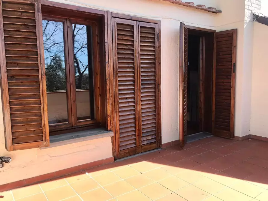 Immagine 17 di Villa in vendita  a Capannori