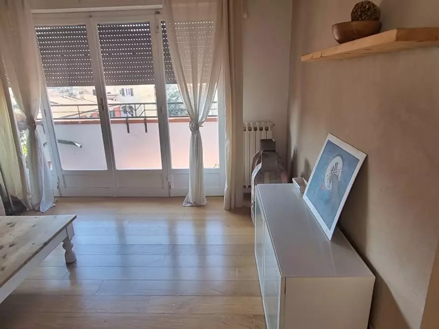 Immagine 8 di Appartamento in vendita  a Carrara