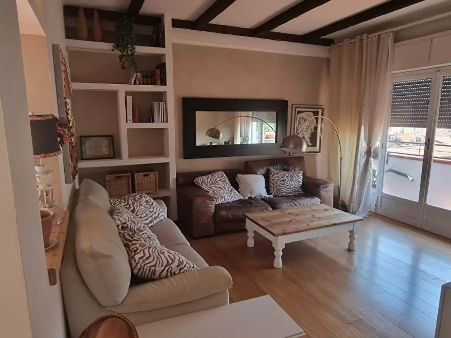 Immagine 6 di Appartamento in vendita  a Carrara