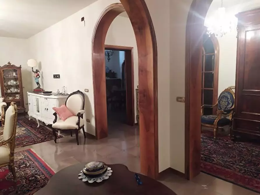 Immagine 10 di Villa in vendita  a Montopoli In Val D'arno