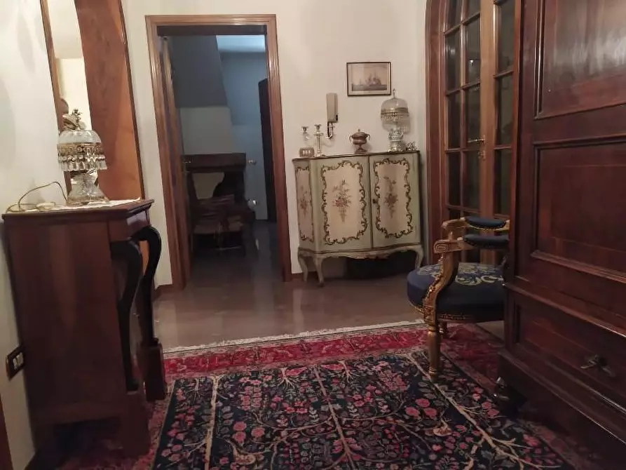 Immagine 29 di Villa in vendita  a Montopoli In Val D'arno