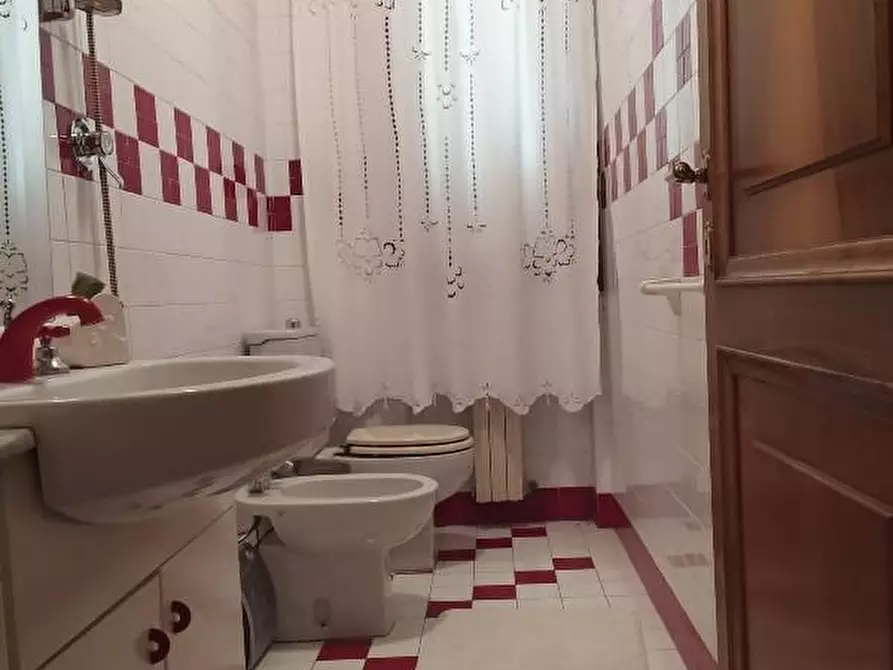 Immagine 20 di Villa in vendita  a Montopoli In Val D'arno