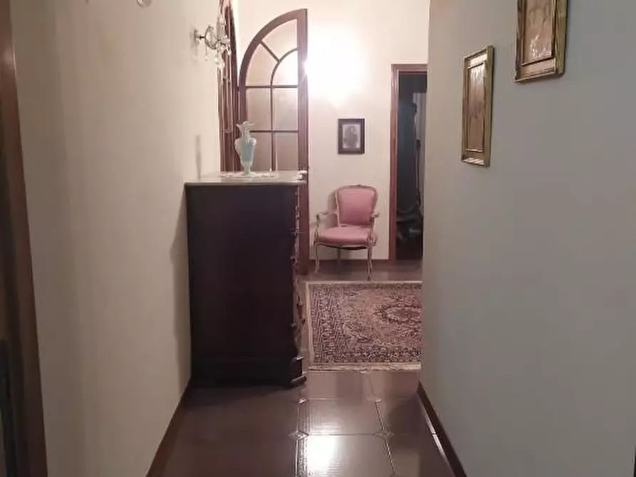 Immagine 14 di Villa in vendita  a Montopoli In Val D'arno