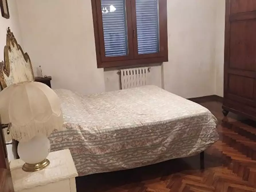 Immagine 15 di Villa in vendita  a Montopoli In Val D'arno