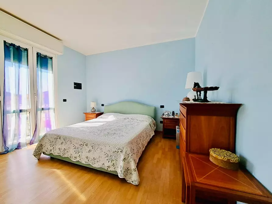 Immagine 20 di Appartamento in vendita  a Viareggio