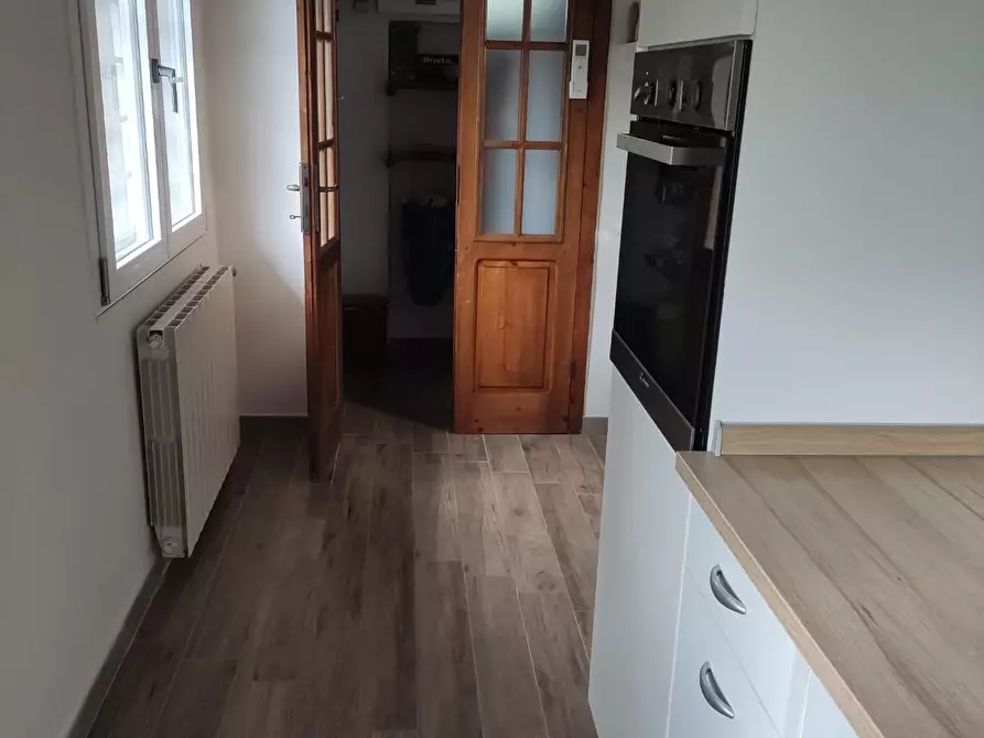 Immagine 6 di Casa indipendente in vendita  a Massa