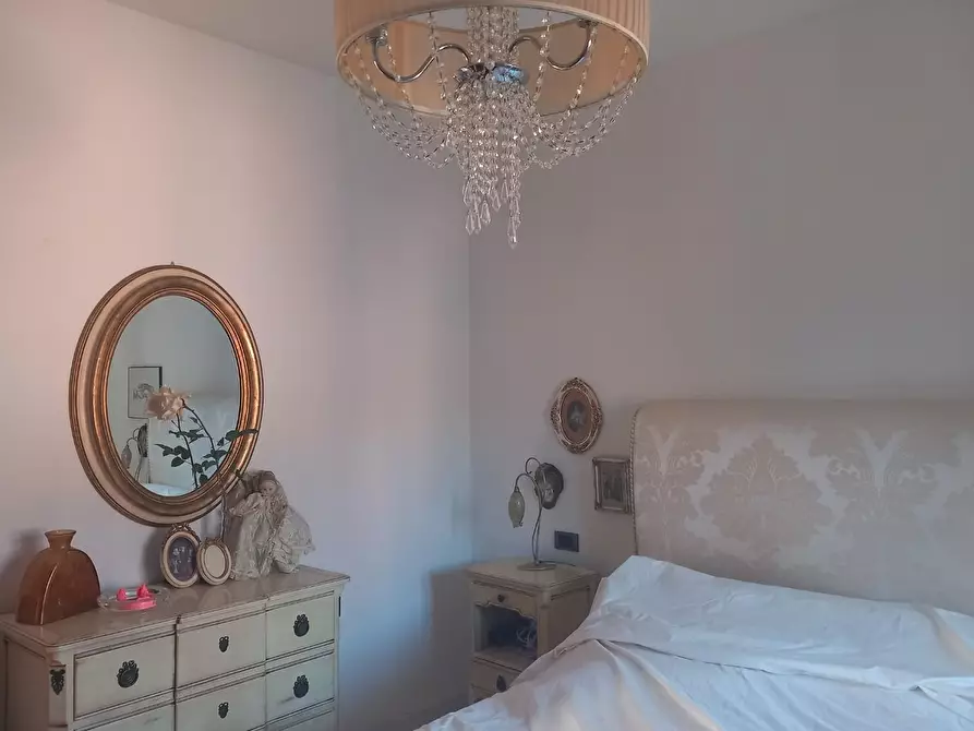 Immagine 17 di Appartamento in vendita  a Rosignano Marittimo