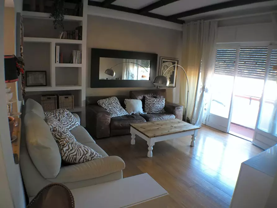 Immagine 7 di Appartamento in vendita  a Carrara