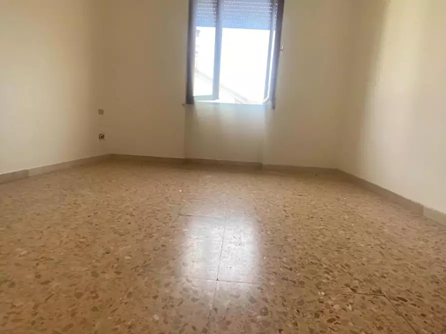 Immagine 16 di Appartamento in vendita  a Vecchiano