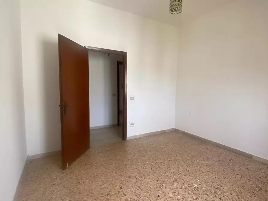 Immagine 13 di Appartamento in vendita  a Vecchiano