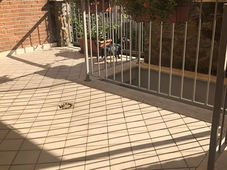 Immagine 41 di Porzione di casa in vendita  a Monteriggioni