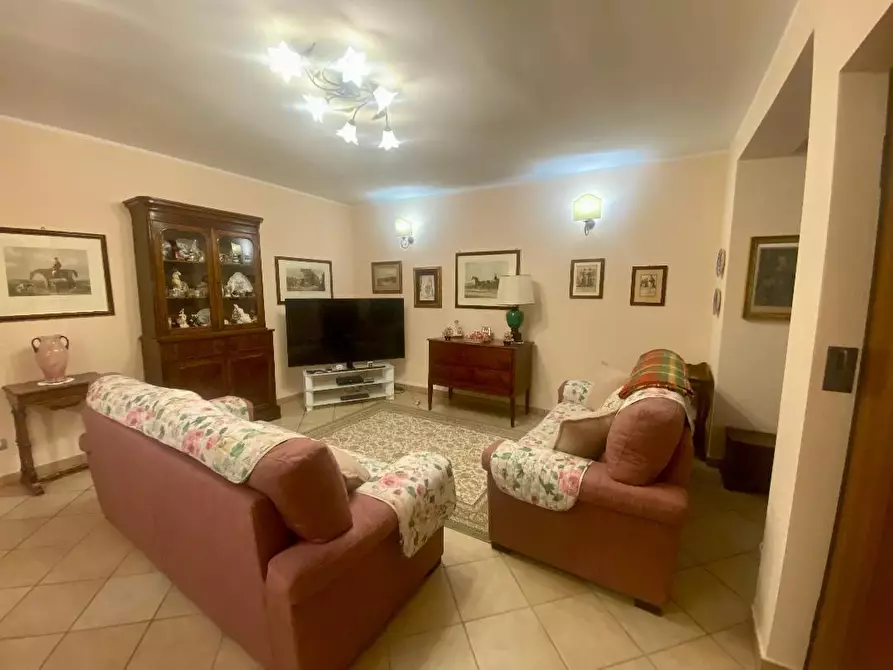 Immagine 12 di Porzione di casa in vendita  a Monteriggioni