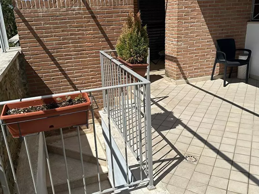 Immagine 43 di Porzione di casa in vendita  a Monteriggioni