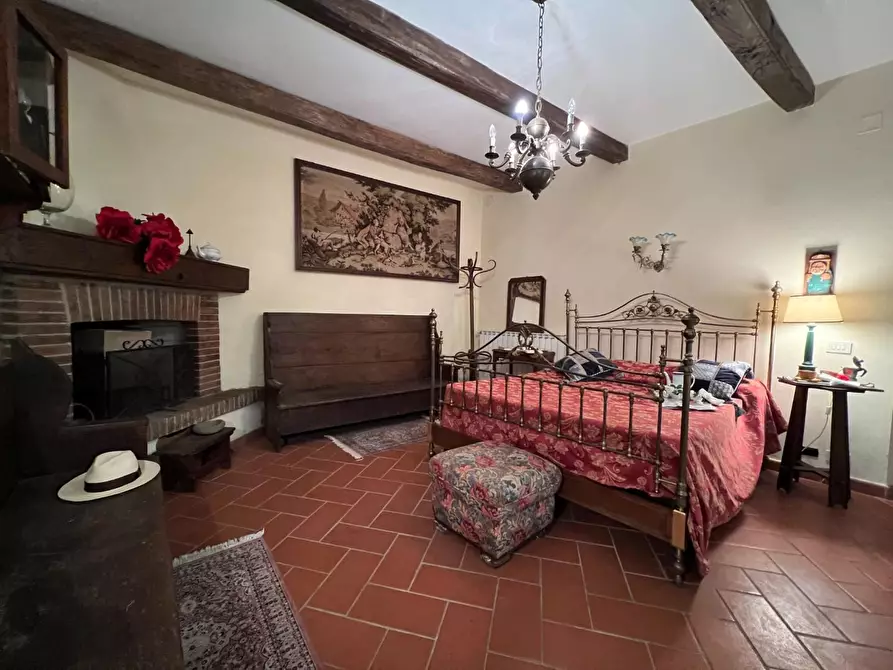 Immagine 56 di Villa in vendita  a Villafranca In Lunigiana