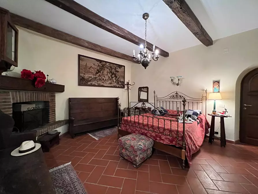 Immagine 59 di Villa in vendita  a Villafranca In Lunigiana