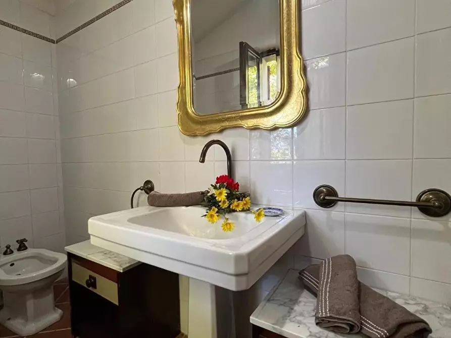 Immagine 35 di Villa in vendita  a Villafranca In Lunigiana