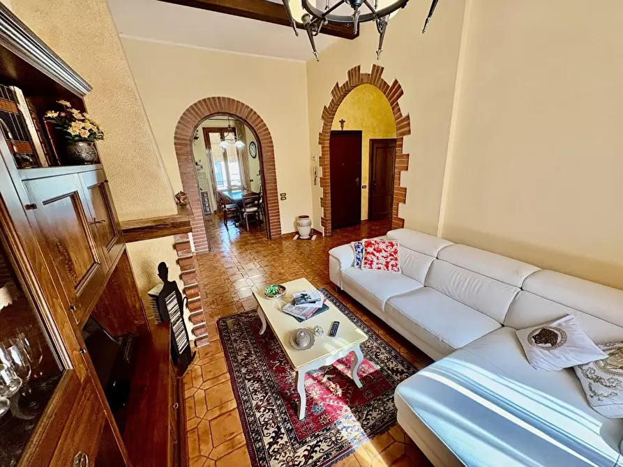 Immagine 6 di Appartamento in vendita  a Castelfiorentino