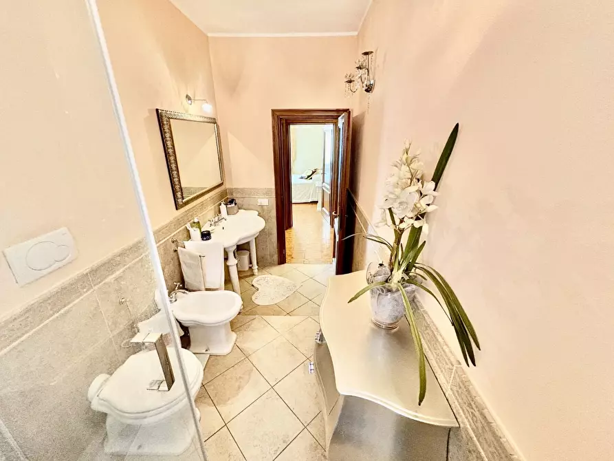 Immagine 17 di Appartamento in vendita  a Castelfiorentino