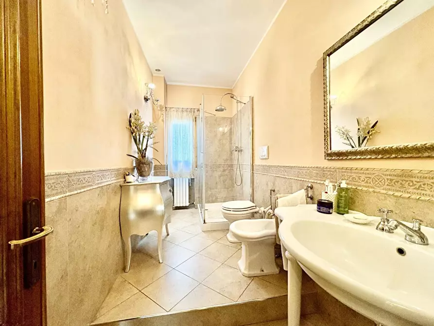 Immagine 16 di Appartamento in vendita  a Castelfiorentino