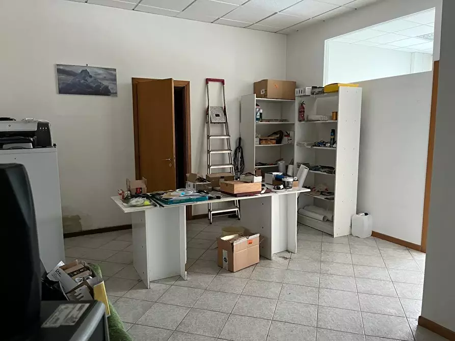 Immagine 1 di Ufficio in vendita  a Monteriggioni