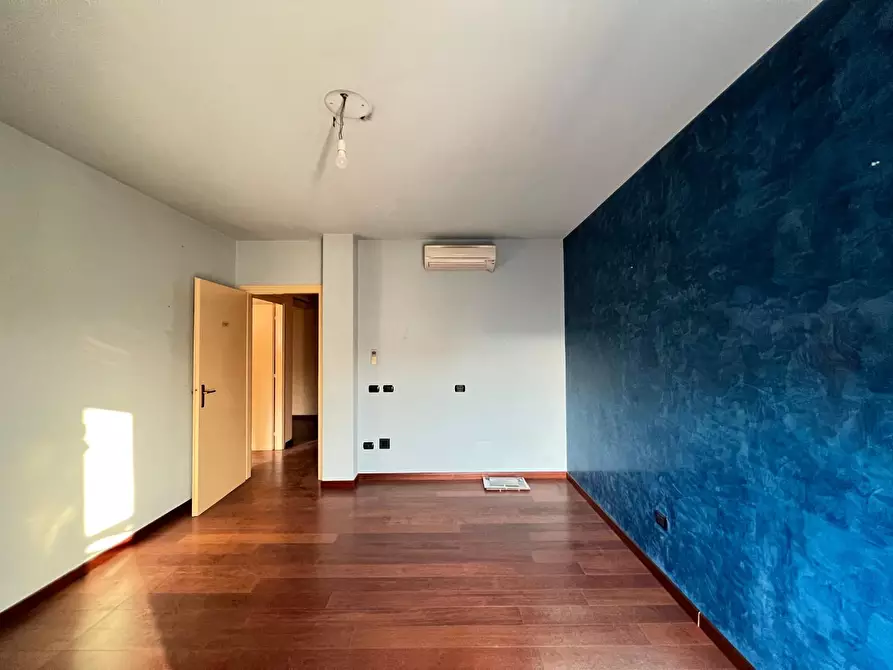 Immagine 6 di Ufficio in vendita  a Vinci