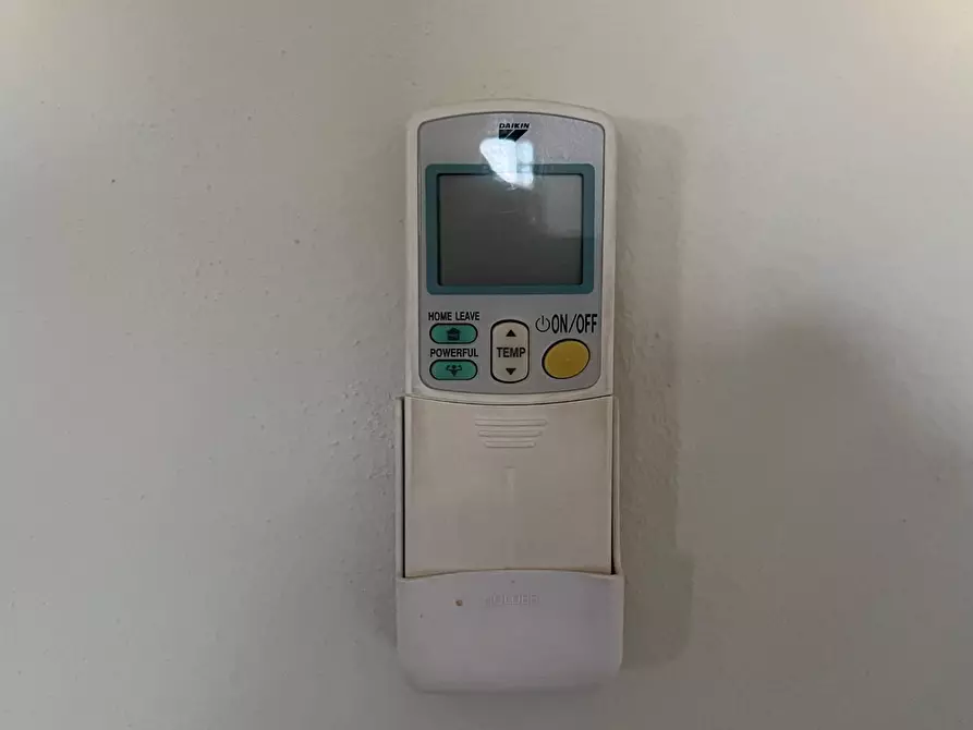 Immagine 19 di Ufficio in vendita  a Vinci