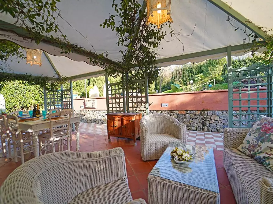 Immagine 30 di Villa in vendita  a Sarzana