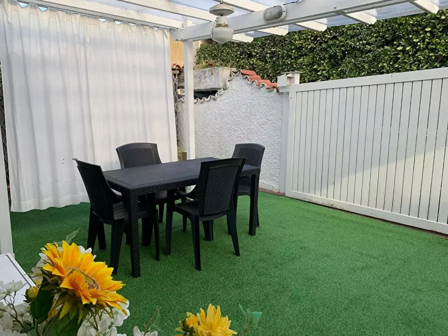 Immagine 11 di Terratetto in affitto  a Forte Dei Marmi