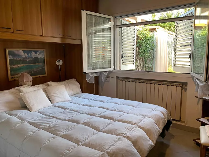 Immagine 7 di Terratetto in affitto  a Forte Dei Marmi