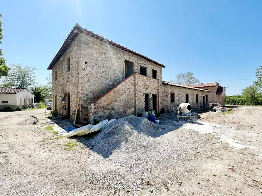 Immagine 3 di Appartamento in vendita  a Pisa