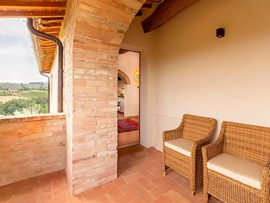 Immagine 6 di Appartamento in vendita  a San Gimignano