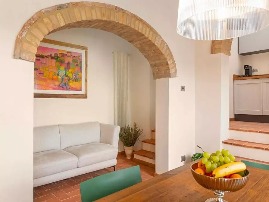 Immagine 10 di Appartamento in vendita  a San Gimignano