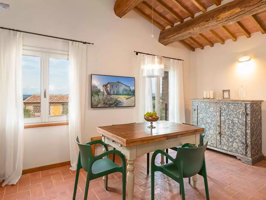 Immagine 9 di Appartamento in vendita  a San Gimignano