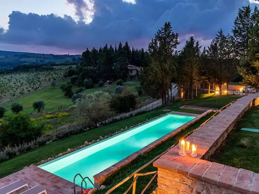 Immagine 5 di Appartamento in vendita  a San Gimignano