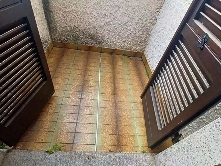 Immagine 43 di Villa in vendita  a Carrara