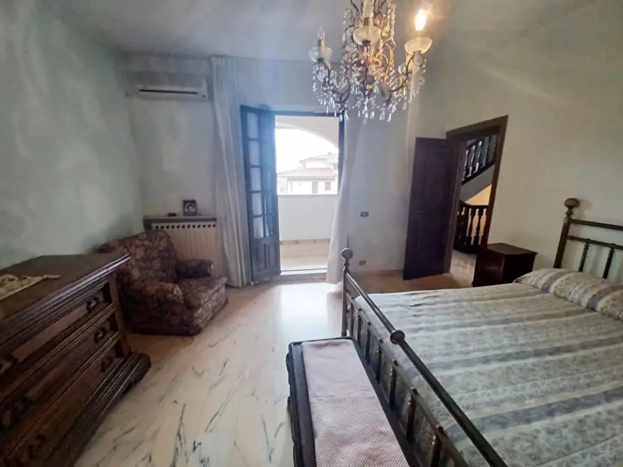 Immagine 27 di Villa in vendita  a Carrara