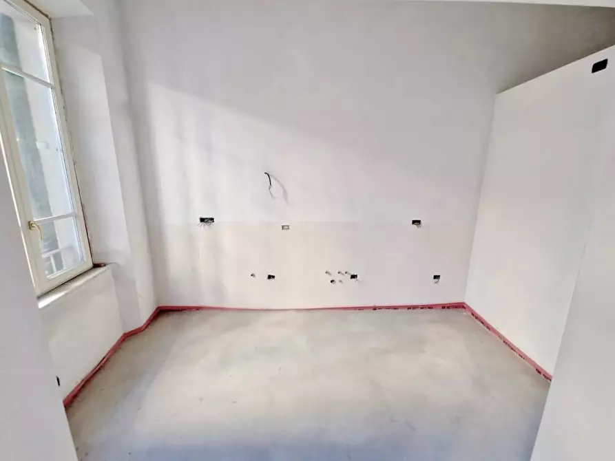 Immagine 18 di Appartamento in vendita  a Pisa