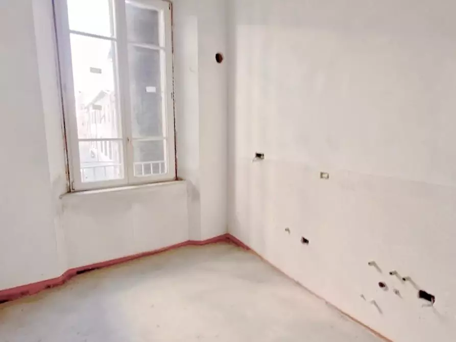 Immagine 10 di Appartamento in vendita  a Pisa