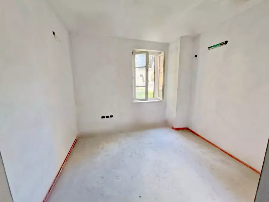 Immagine 5 di Appartamento in vendita  a Pisa