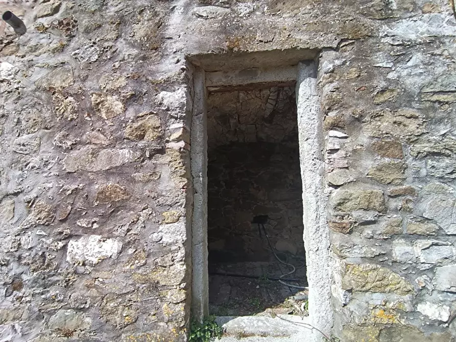 Immagine 5 di Terratetto in vendita  a Barga