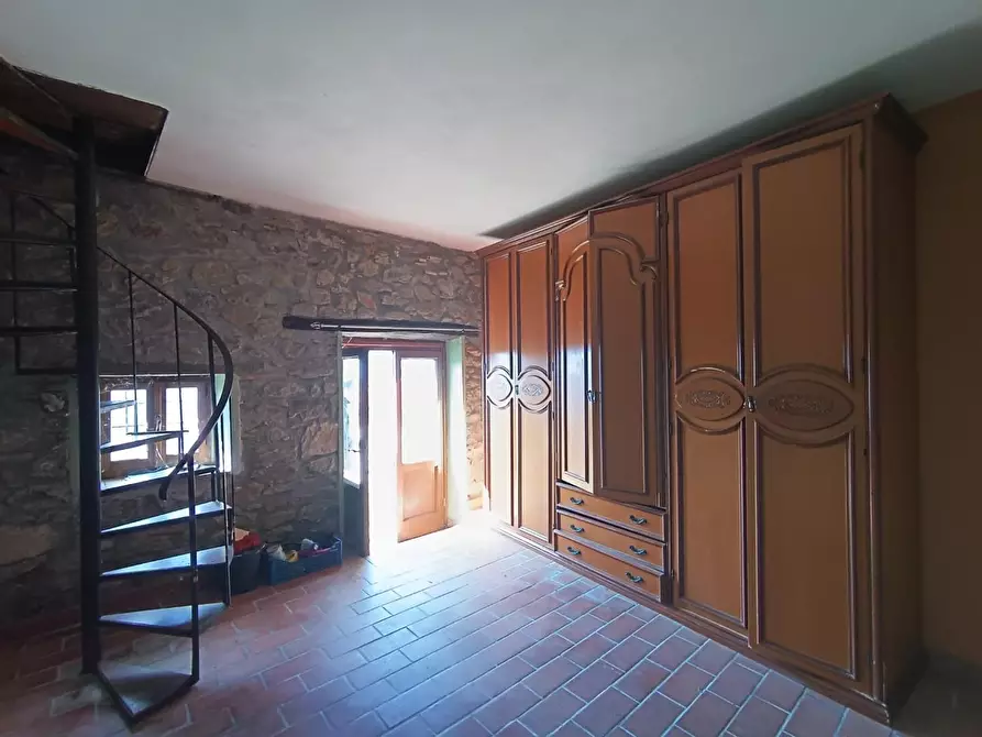 Immagine 42 di Terratetto in vendita  a Barga