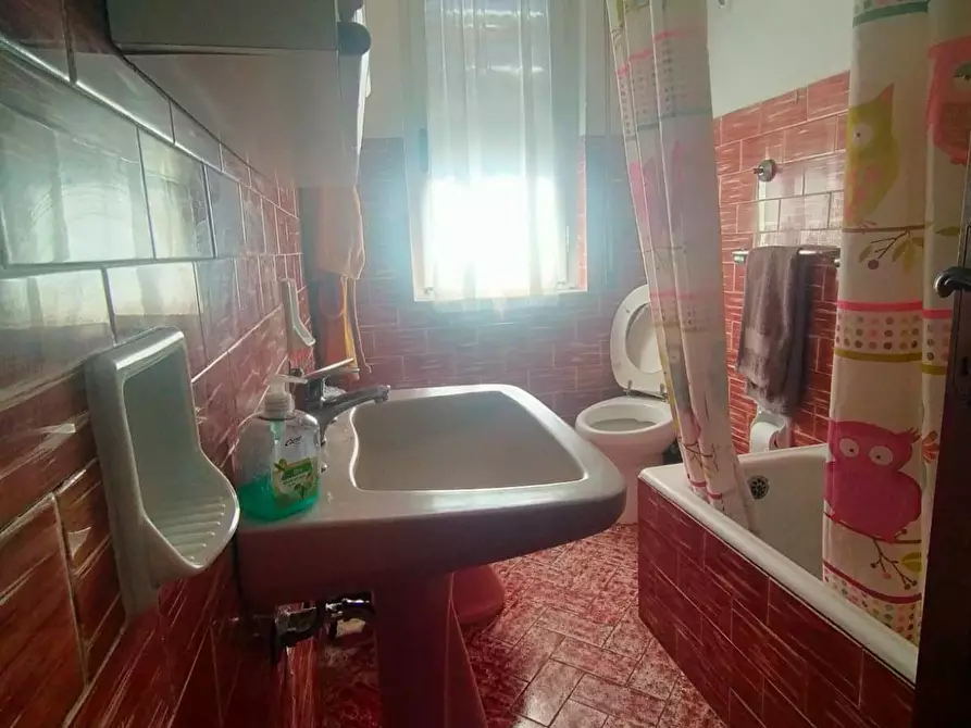 Immagine 21 di Terratetto in vendita  a Cascina