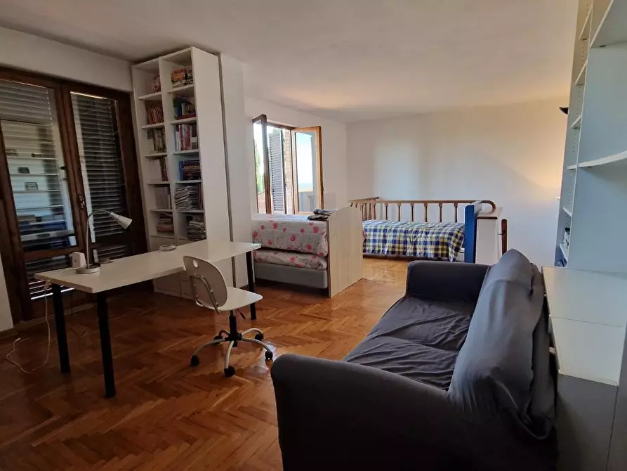 Immagine 33 di Porzione di casa in vendita  a Colle Di Val D'elsa