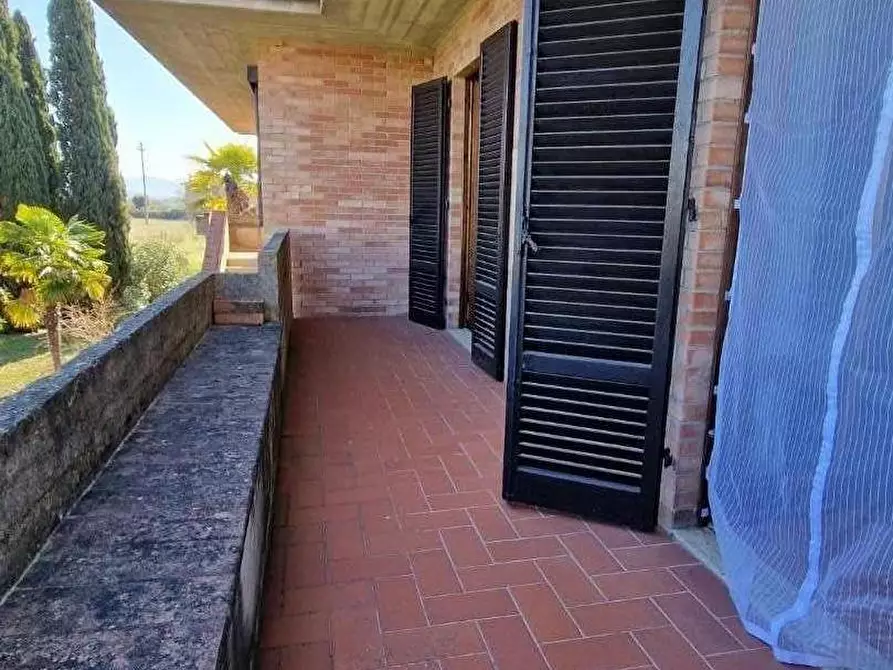 Immagine 16 di Porzione di casa in vendita  a Colle Di Val D'elsa