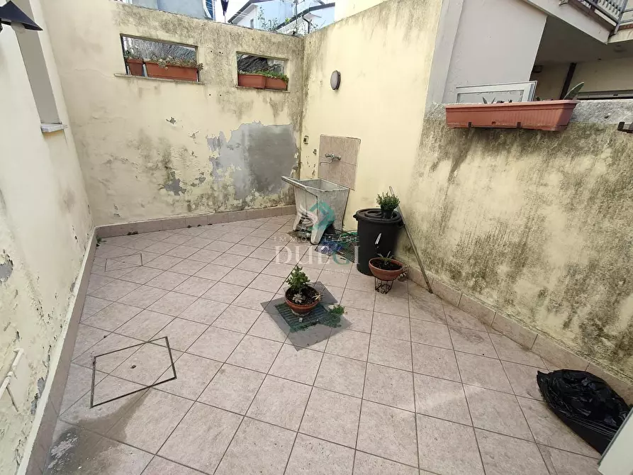 Immagine 7 di Appartamento in affitto  a Viareggio