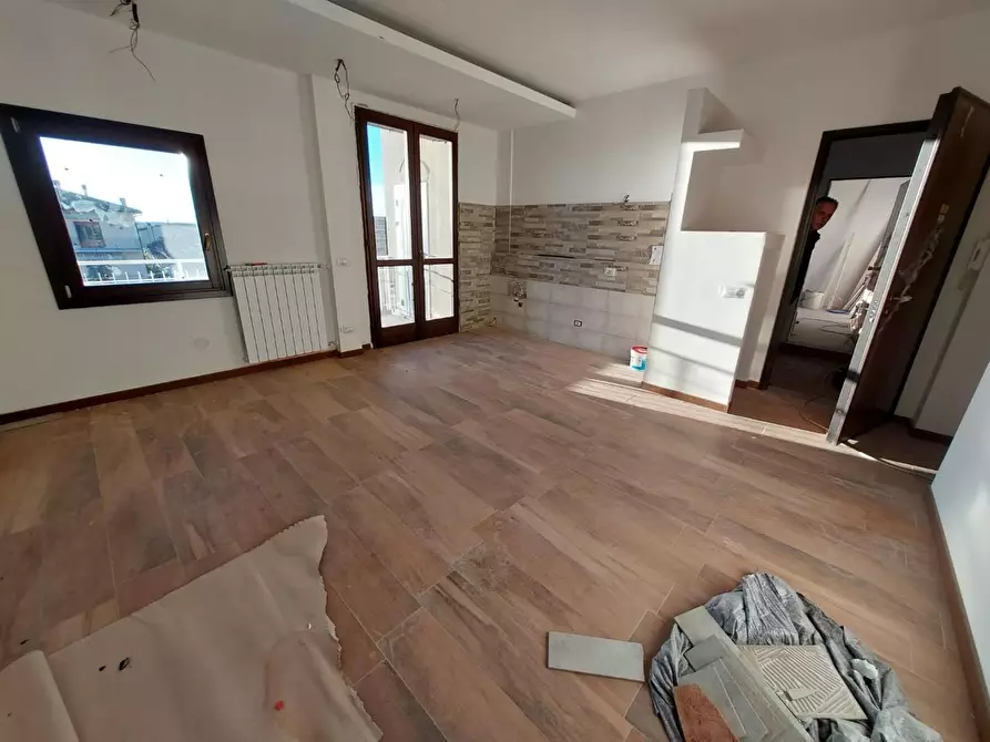 Immagine 5 di Appartamento in vendita  a Pontedera