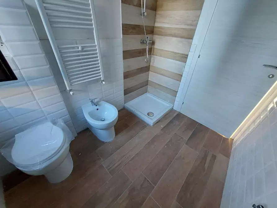 Immagine 11 di Appartamento in vendita  a Pontedera